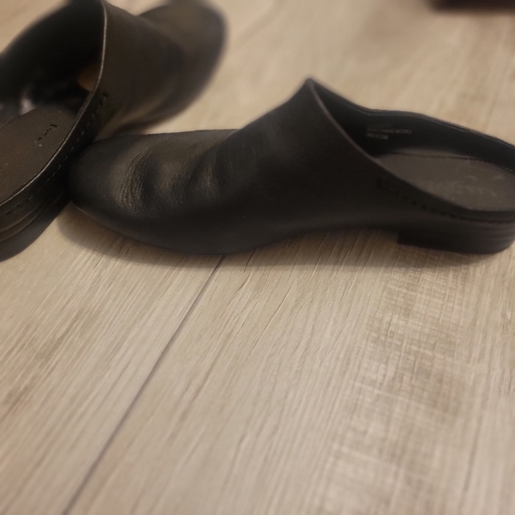Womens Naked Feet Black Leather Slip-On Fondo Mule. Size 7 - Picture 6 of 7